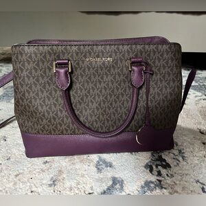 Michael Kors purse